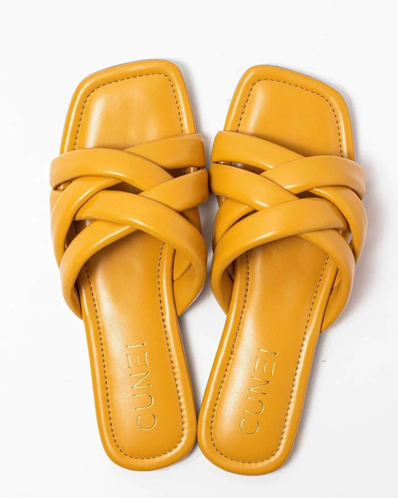 Discover 8 Comfortable and Stylish Womens Sandals for Every Occasion - cunei