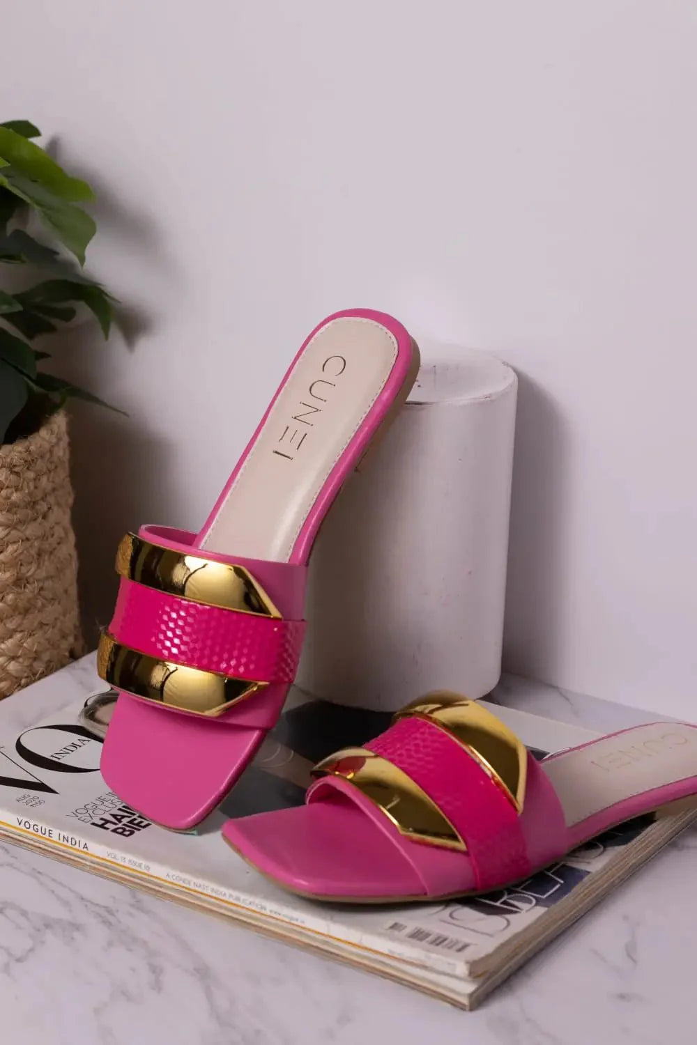 Elevate Your Style with Luxurious Embellished Flats - cunei