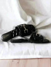 Black Quilt Flats - cunei