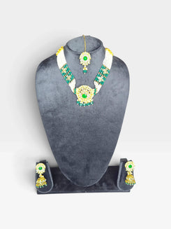 Emerald Green and White Three Piece Floral Kundan Pendant Necklace Set - view 4