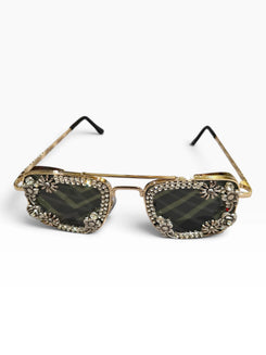 Floral crystal glares on model, Cunei India