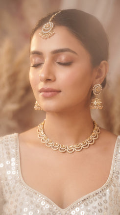 Gold and Clear Scalloped Cz Crystal Drops Necklace Set side view, Cunei India