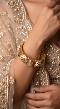 Gold, White, Green, and Red Circular Meenakari Motif Kundan Ethnic Kada Bangles side view, Cunei India