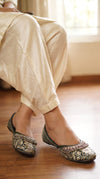 Green Ghungroo Jutti for Women - view 6