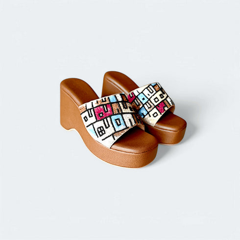Hand - Embroidered Boho Brown Wedges - Womens Fashion - cunei