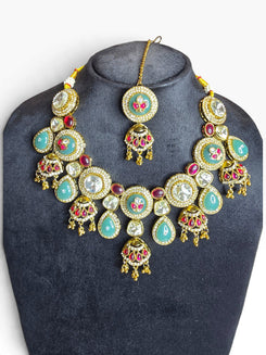 Heritage Green Red Stones Necklace Set - view 4
