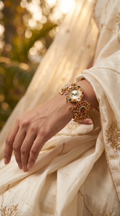 Heritage Luxury Heart Dial Rajwadi Watch for Women - view 2