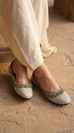 Light Blue Ghungroo Jutti for Women - view 6