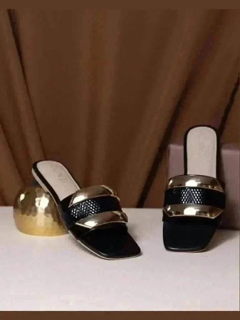 Luxe Golden Black Flats - cunei