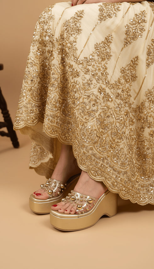 Luxurious Gold Studded Transparent Strap Wedges โ Womenโs Fashion - cunei