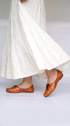 Lace Up Leather Tan Jutti for Women