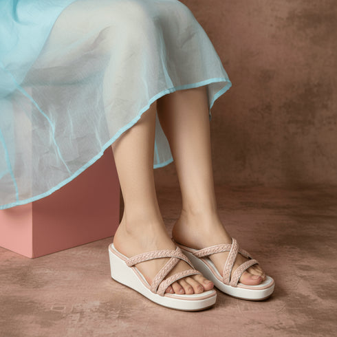 Pastel Pink and White Wedges - cunei