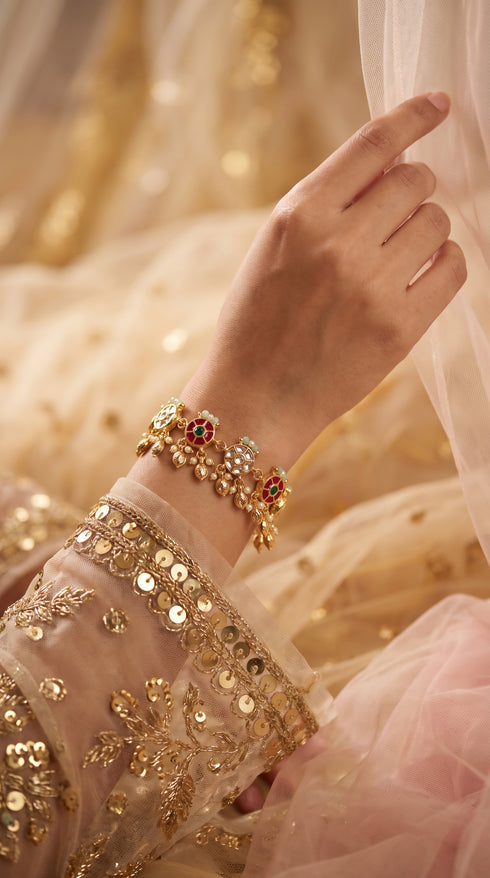 Red Green and White Kundan Ethnic Bracelet product photo, Cunei India