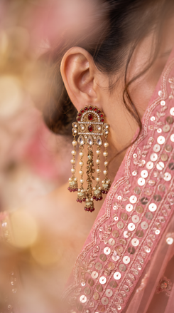 Red and White Pearl Cascading Dangling Earrings detail, Cunei India