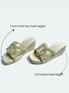 White Pearl Motif Wedges - cunei