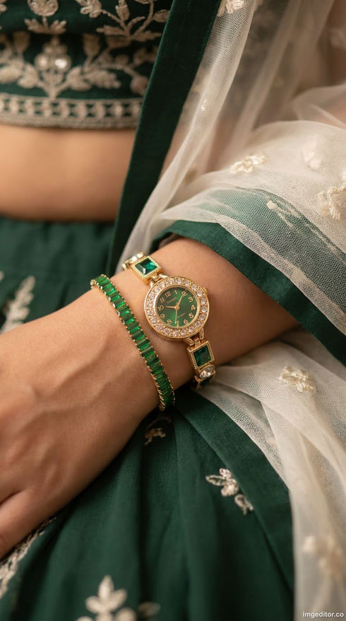 French Vintage Round Green Dial Heritage Watch Bracelet for Women