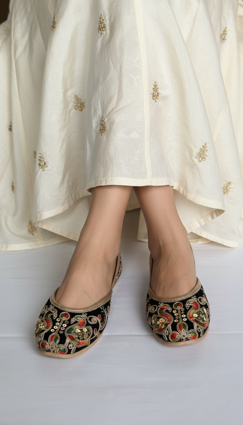 Golden Threadwork Black Jutti for Women