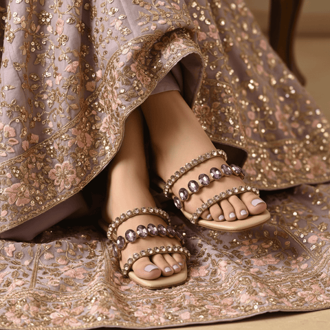 Mauve Flats for Women - Daily & Office Wear - Image 1 - Cunei India