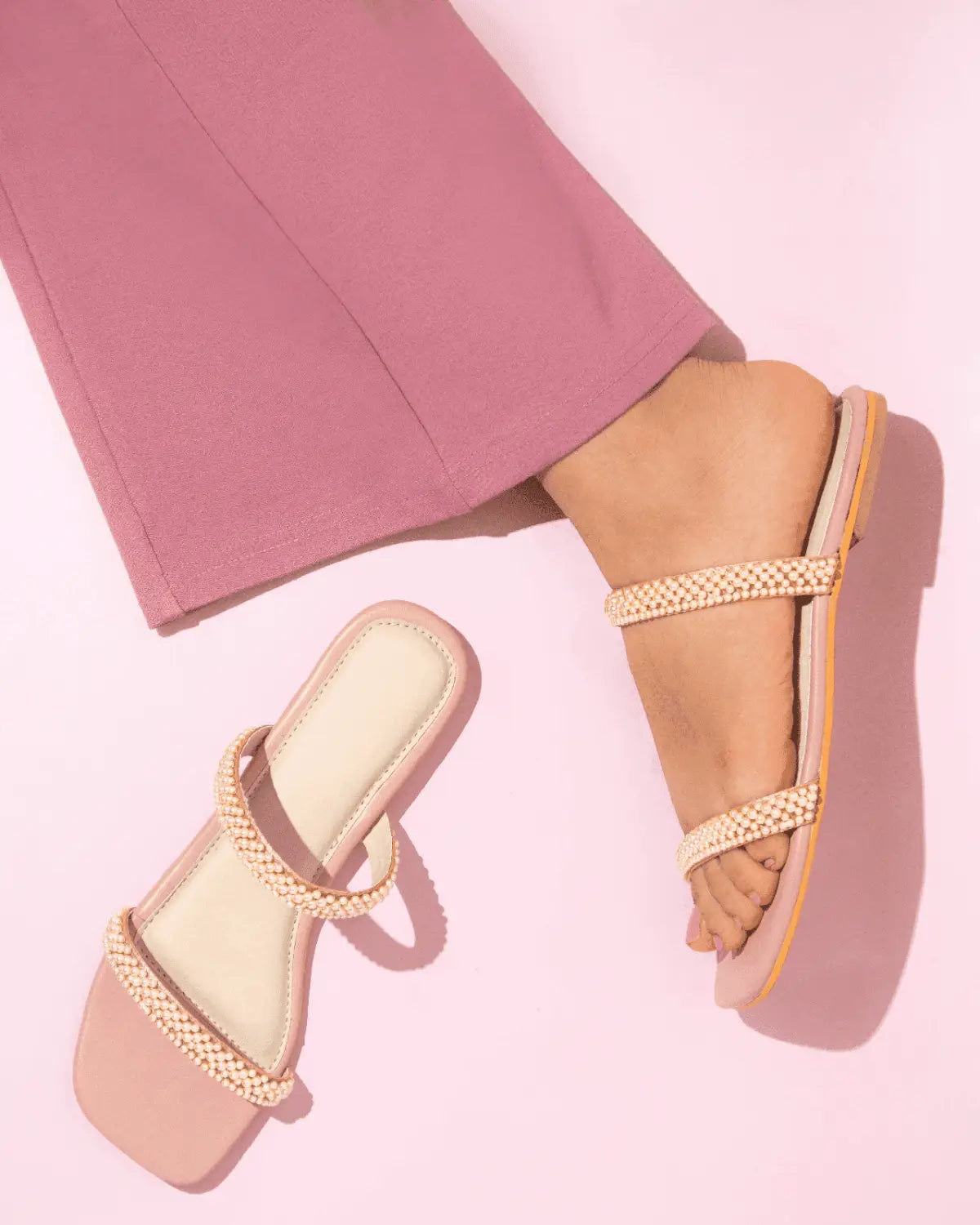 The Ultimate Guide to Stylish and Comfortable Women’s
